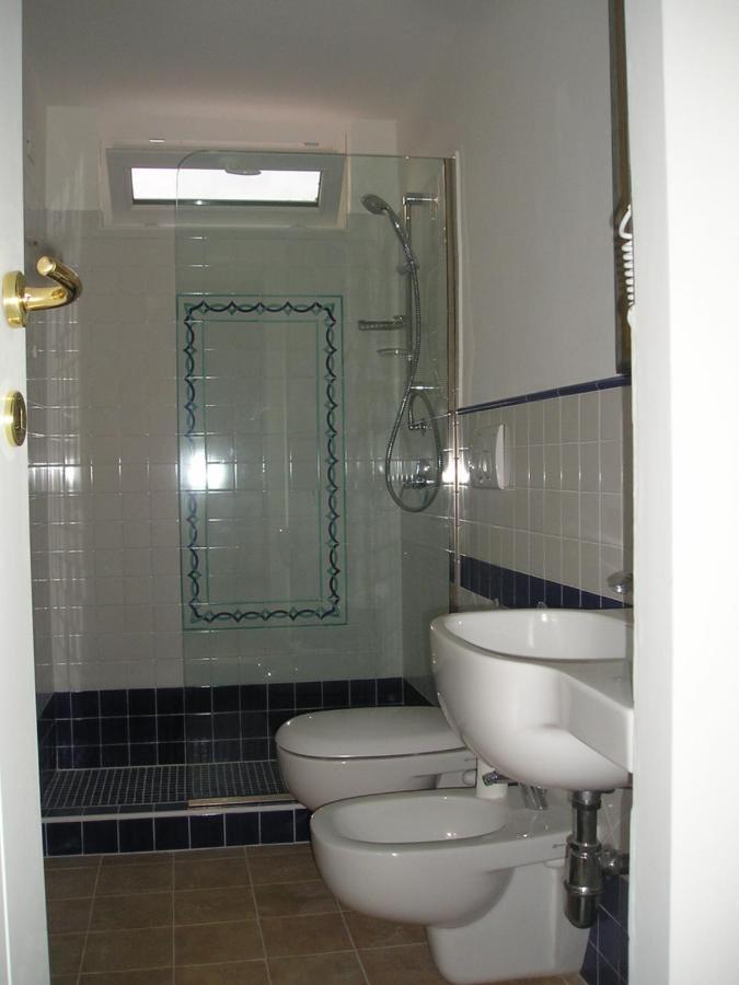 Agenzia Isotur Villa Olimpia Ponza Luaran gambar